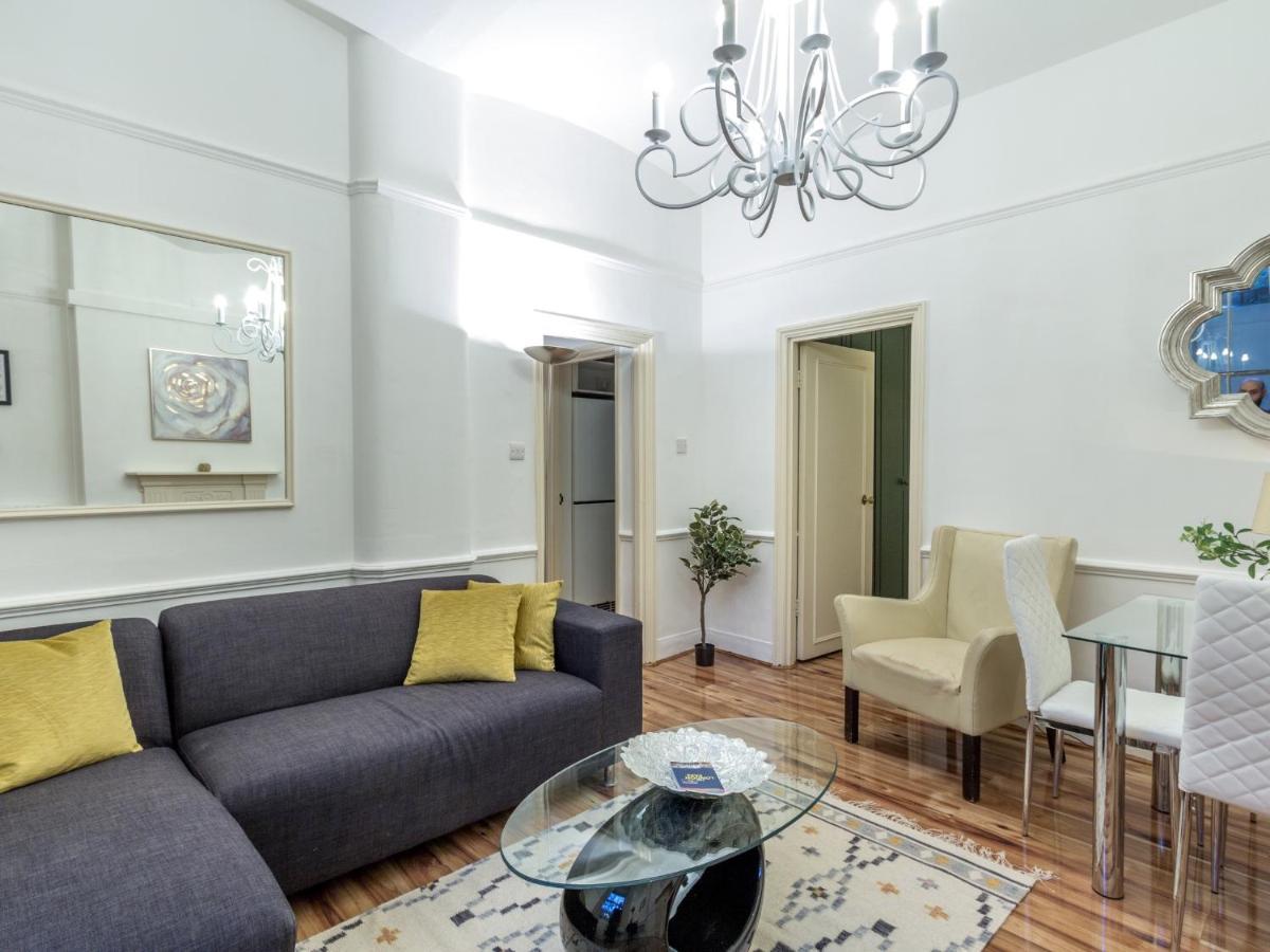 Comfortable One Bed In Central Lejlighed London Eksteriør billede